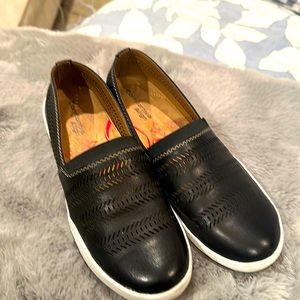 NWOB. Comfortiva black slip ons. Size 9N.